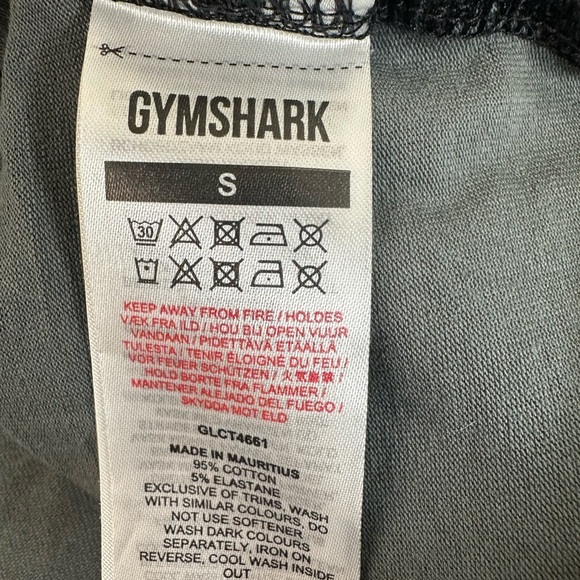 Gymshark animal graphic crop top size small - Picture 5 of 6